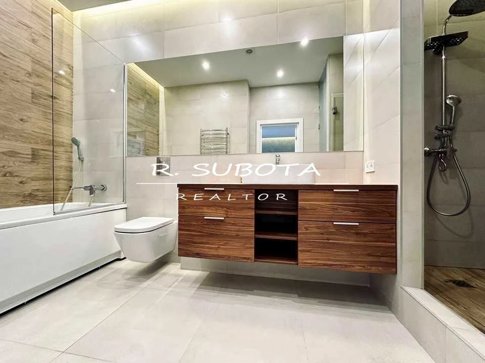 Apartment. Dnipro, Simferopolskaya st.