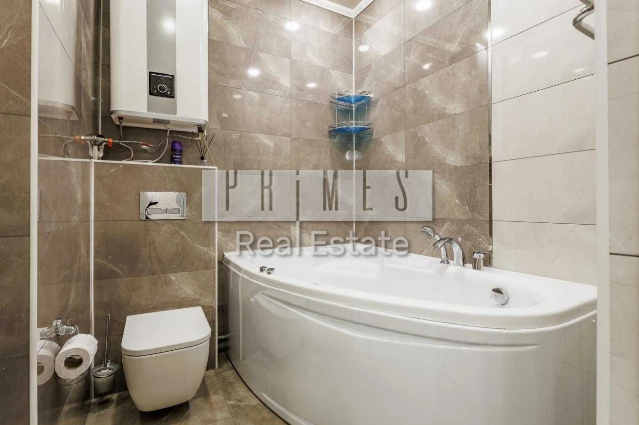 Продаж 3-кімнатної квартири 79,3 м² ЖК Володимирський, Центр
