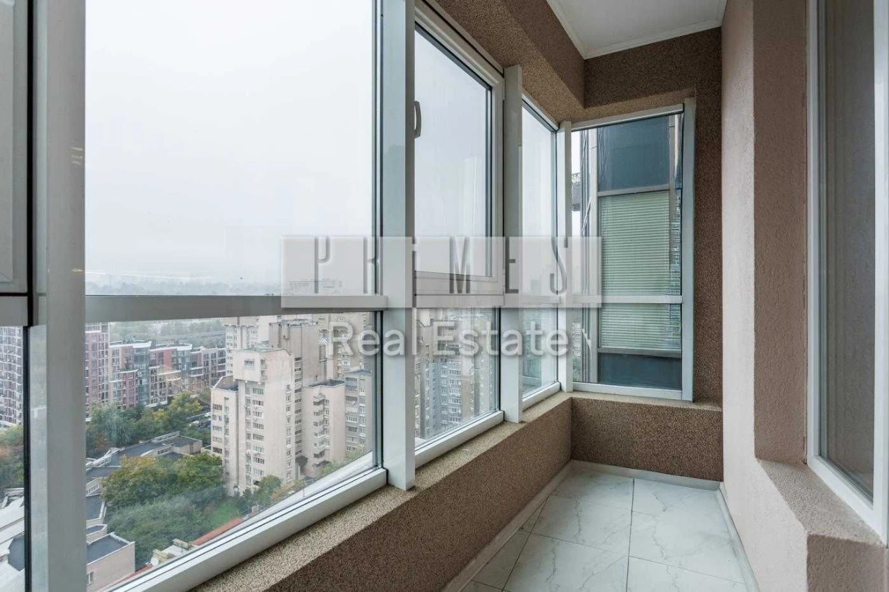 Продаж 3-кімнатної квартири 79,3 м² ЖК Володимирський, Центр
