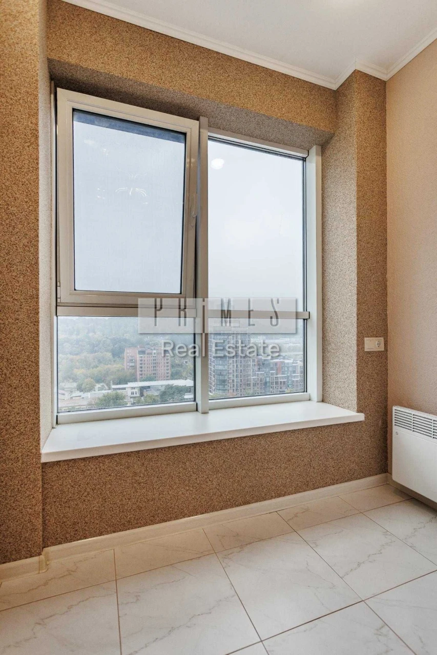 Продаж 3-кімнатної квартири 79,3 м² ЖК Володимирський, Центр