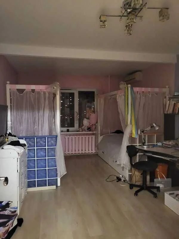 For Sale: 3-bedroom apartment, Kyiv, Desnianskyi, Leskivska st., 20