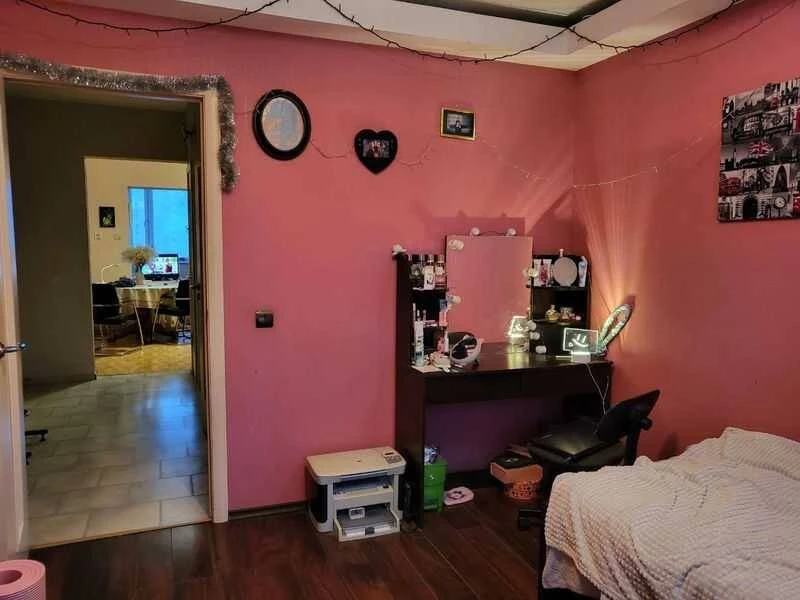 For Sale: 3-bedroom apartment, Kyiv, Desnianskyi, Leskivska st., 20