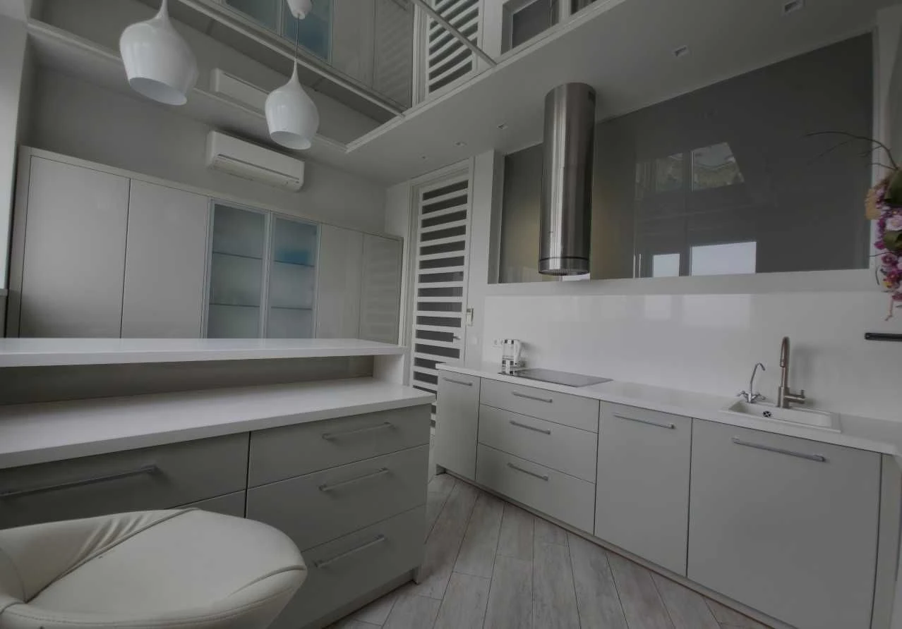 Продаж 2-кім.квартири S-68 м.кв. вул. Оболонська набережна 1