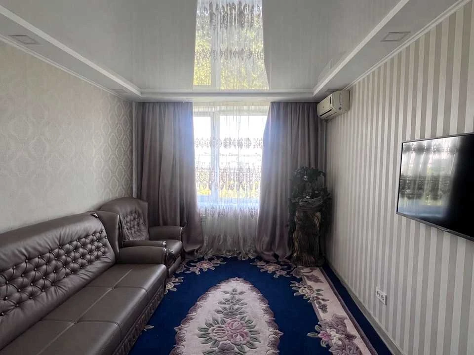 Apartment. Kharkiv, Valentynivska St. (Blyukhera)