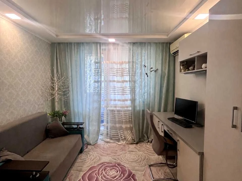Apartment. Kharkiv, Valentynivska St. (Blyukhera)