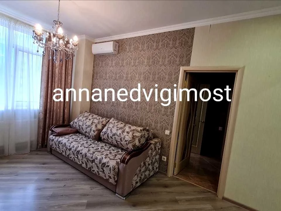 Apartment. Odessa, Perlinna str.