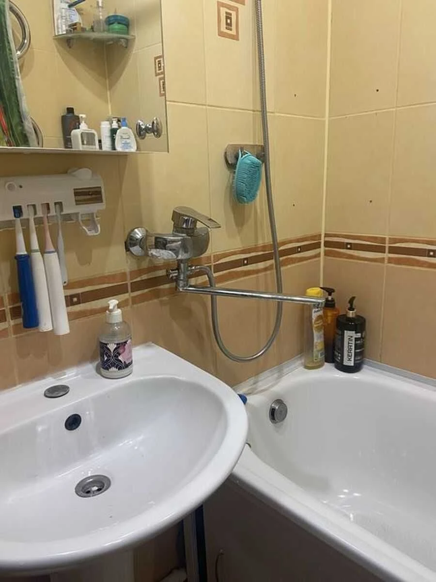 Продажа 3-комнатной квартиры в Хортицком