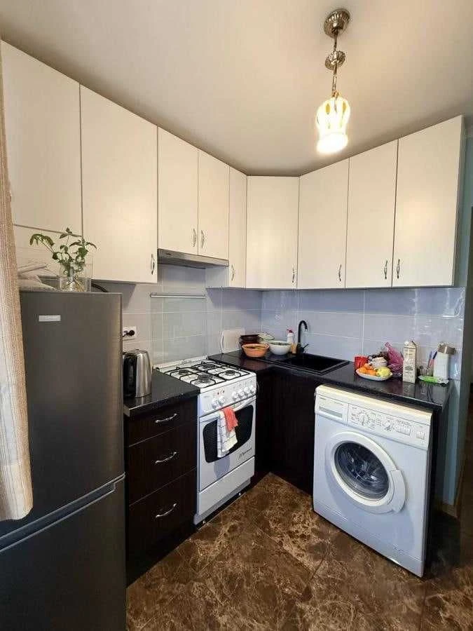 2-room apartment near the city lake for sale