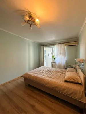 2-room apartment near the city lake for sale