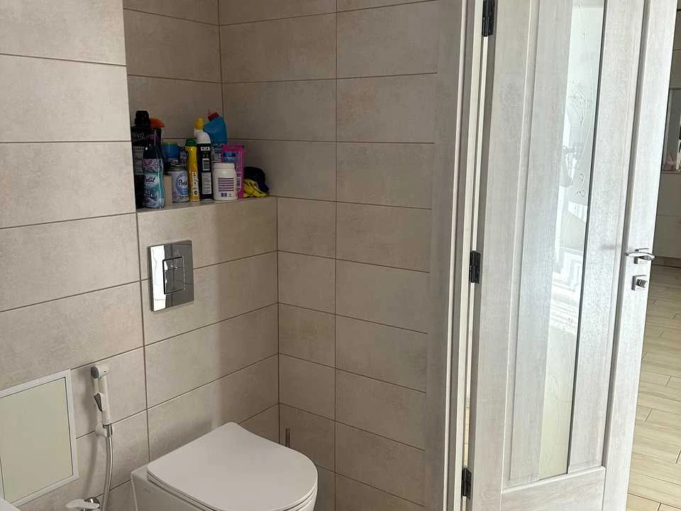 Apartment. Ivano-Frankivsk, Olgy Kisylevskoy st.