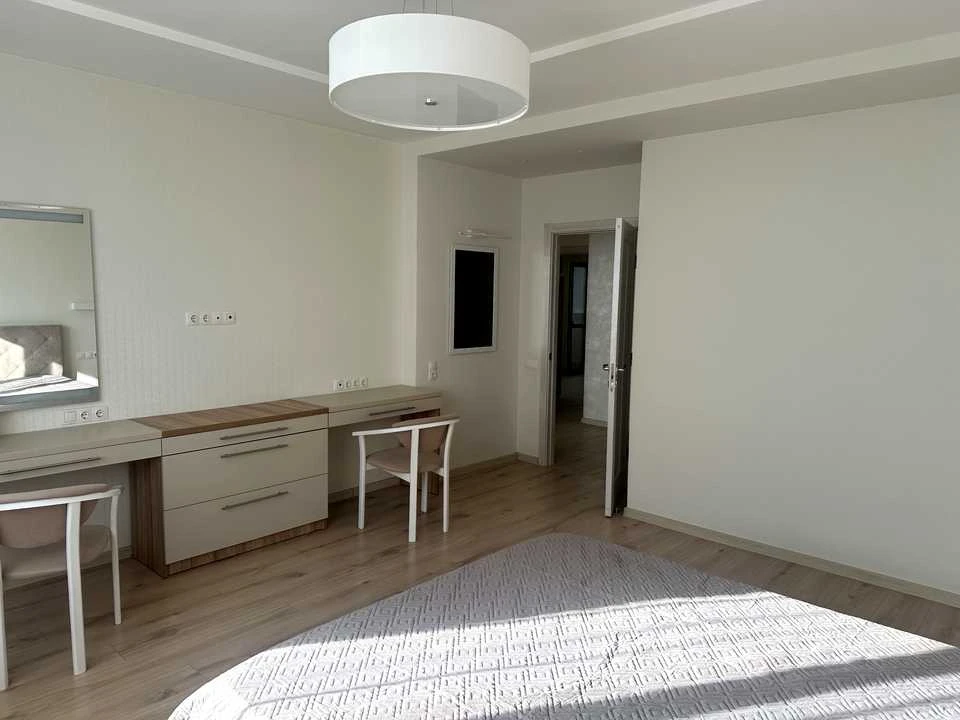 Apartment. Ivano-Frankivsk, Olgy Kisylevskoy st.