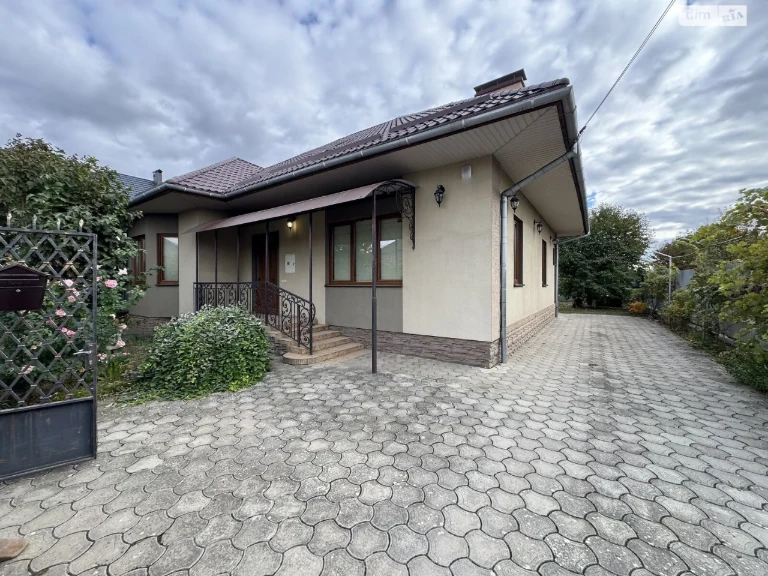 Long-Term Rental House in Sadovyi District