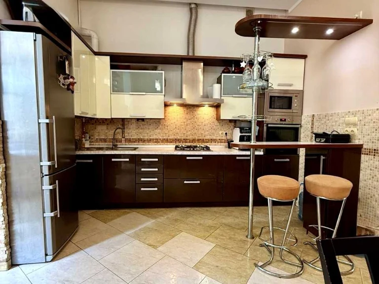 Apartment. Ivan Franko Street, Львів