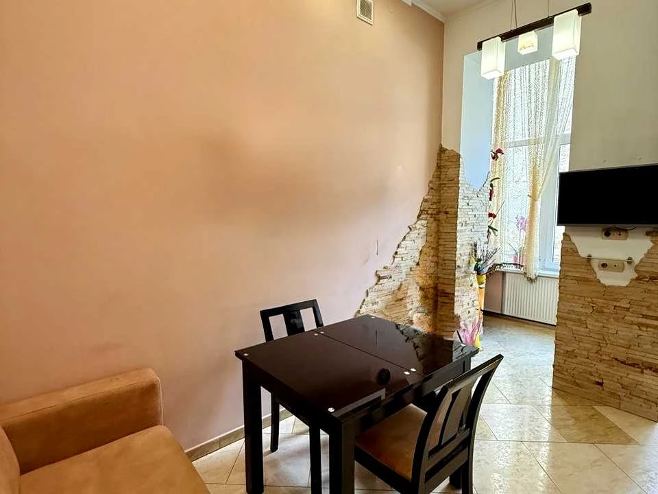 Apartment. Ivan Franko Street, Львів