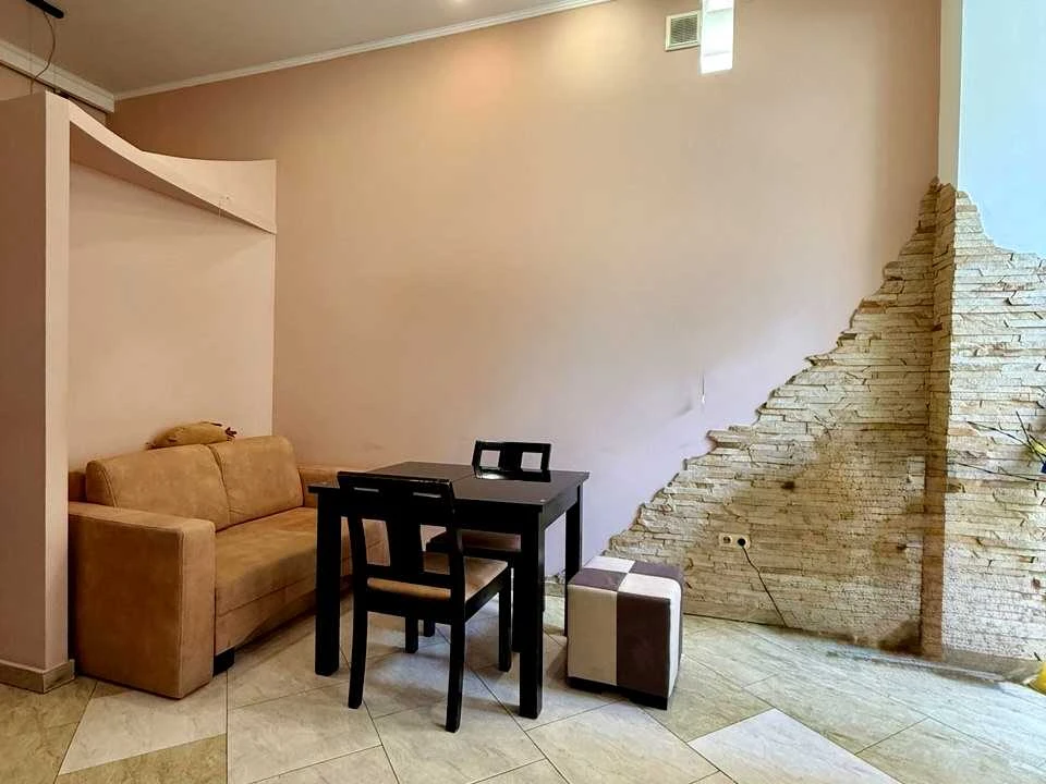 Apartment. Ivan Franko Street, Львів