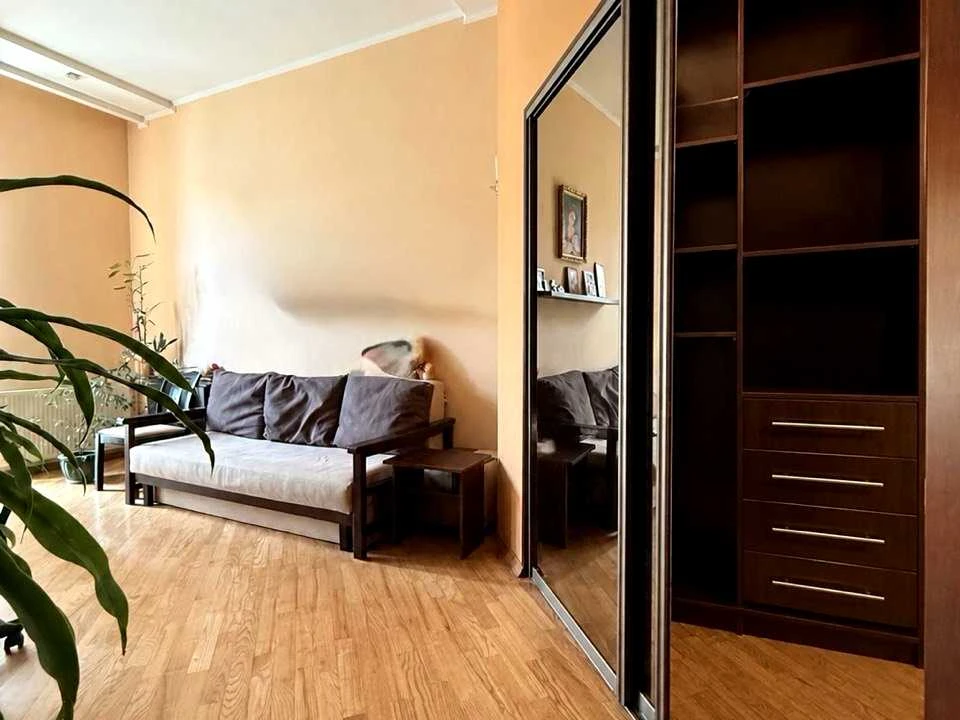 Apartment. Ivan Franko Street, Львів