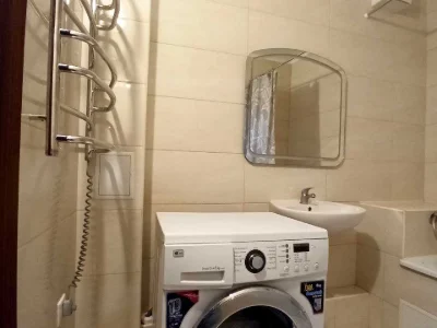 Apartment. Oleni Pchilky st, Kyiv