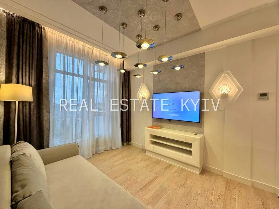 Квартира. Київ, Василя Тютюнника вул.