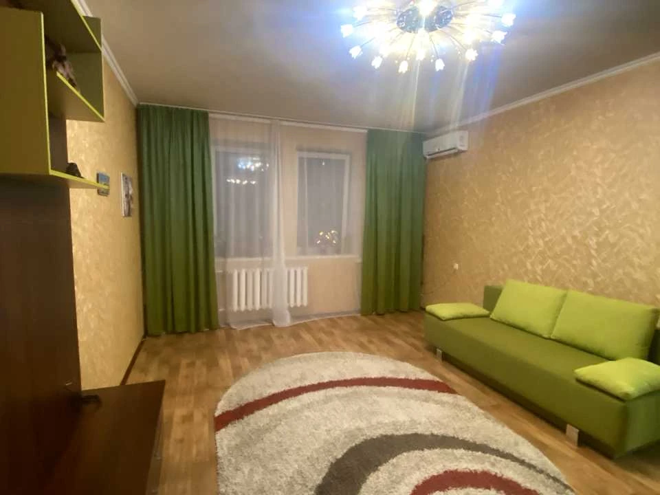 Квартира. Київ, проспект Миколи Бажана