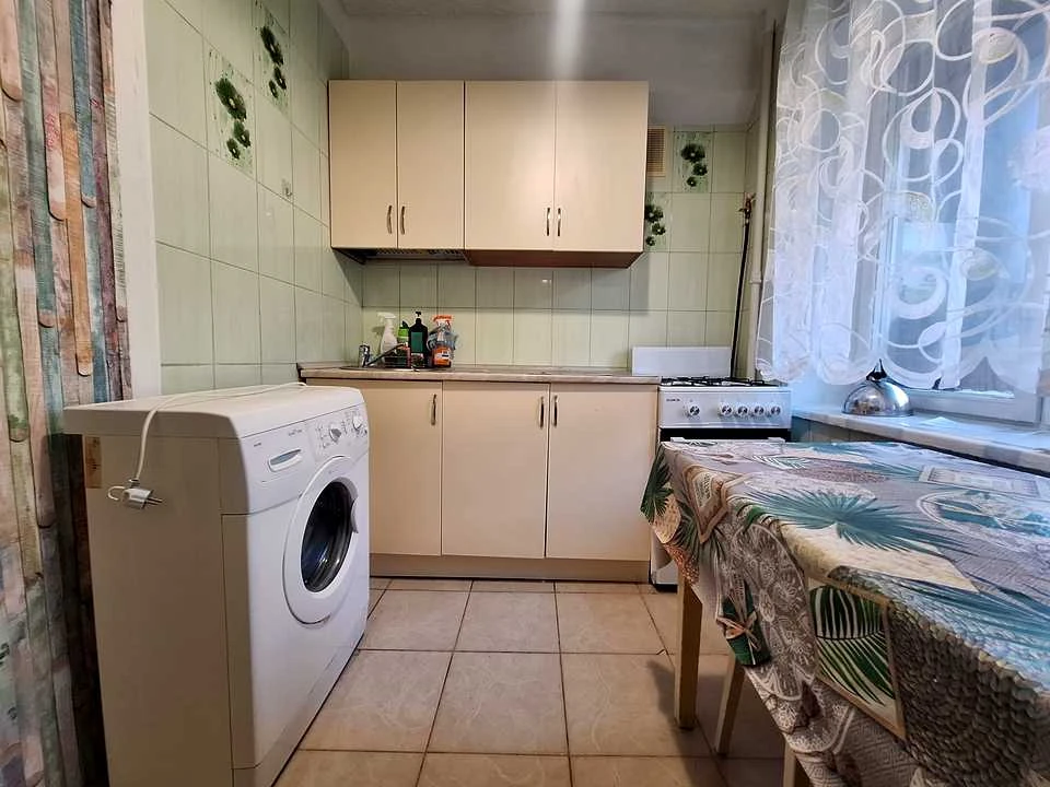 Квартира. Київ, Русанівська набережна вул.