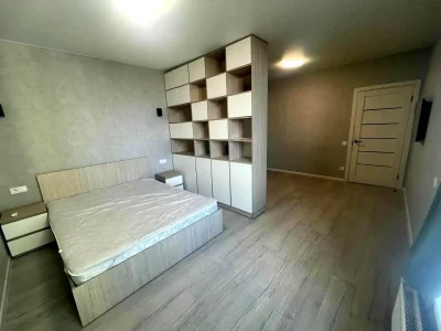 Rent 1-bedroom apartment 38 sq m, 11th floor