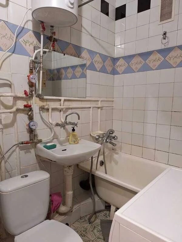Продається 2-кімнатна квартира, Київ, Святошинський район, вулиця Мрії, 17