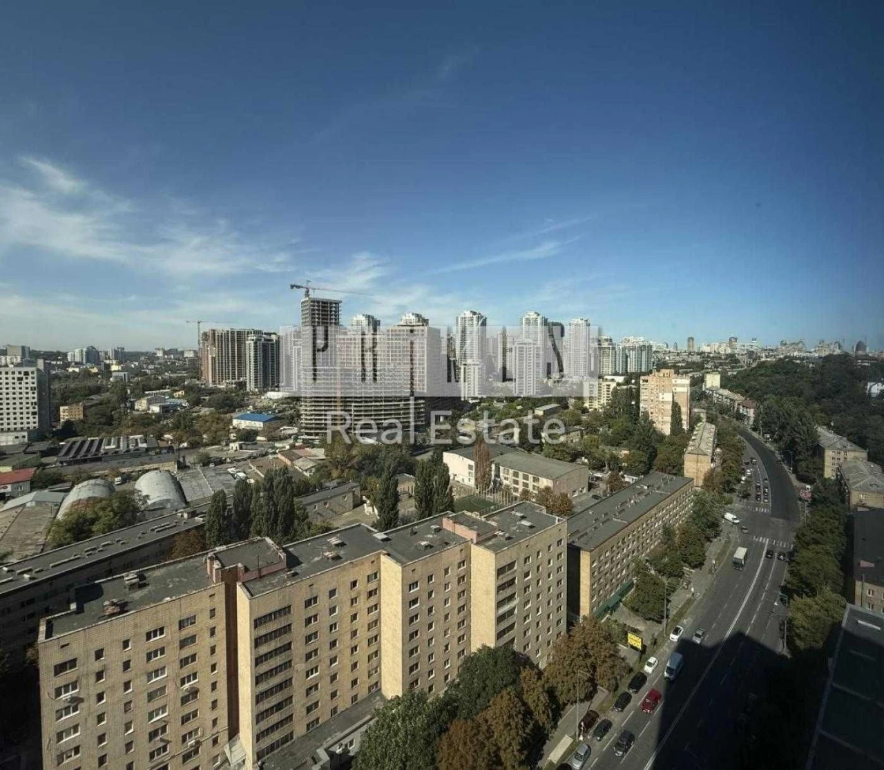 Продажа 3-комнатной квартиры без ремонта, ЖК «Новопечерская Башня», ул.