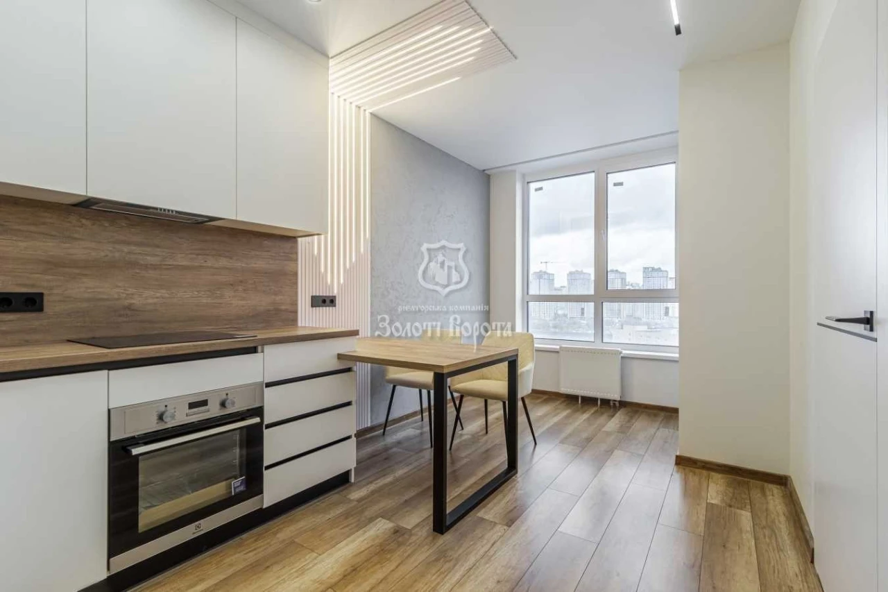 1-room apartment for sale 36.66 m², Dniprovska embankment, 17k