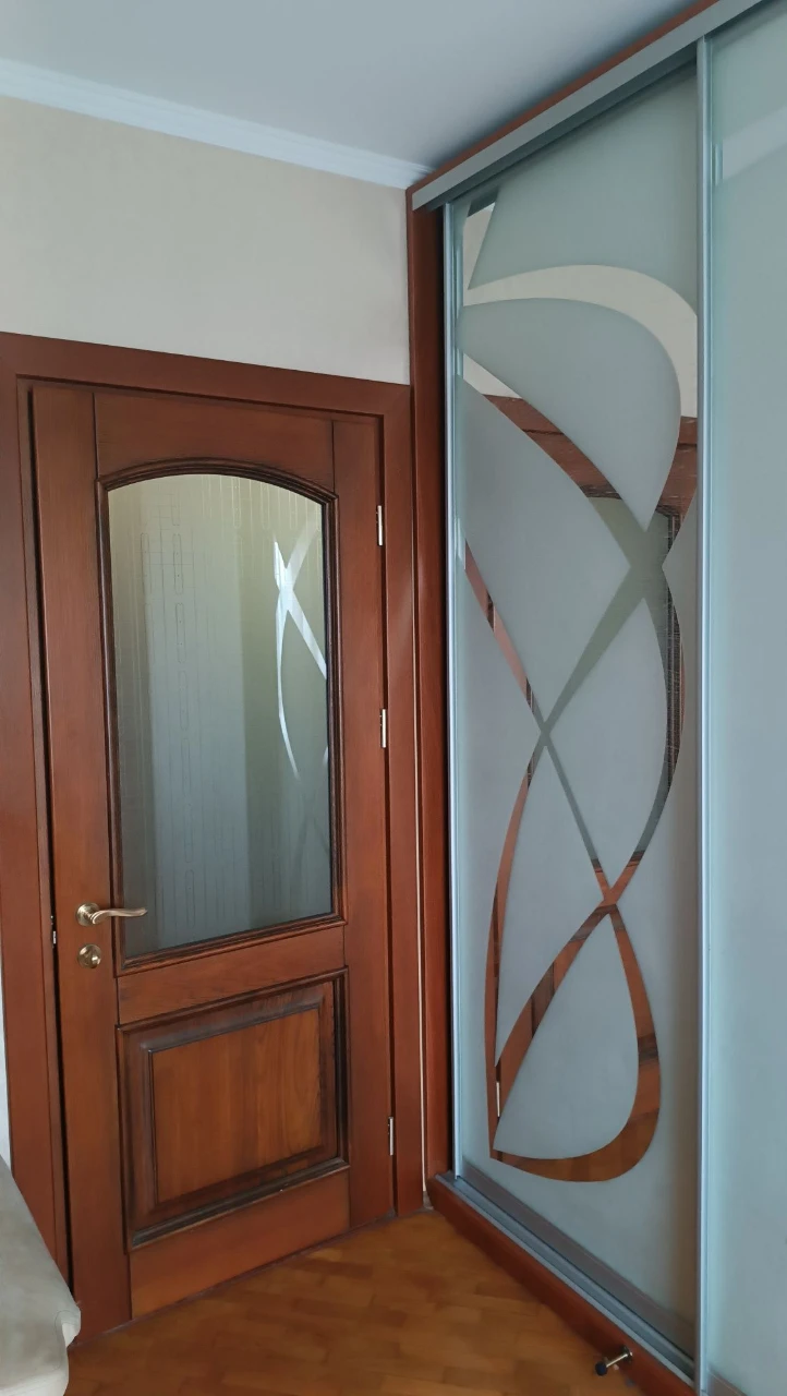 Вишняківська 7А, продаж трехкомнатной квартиры.