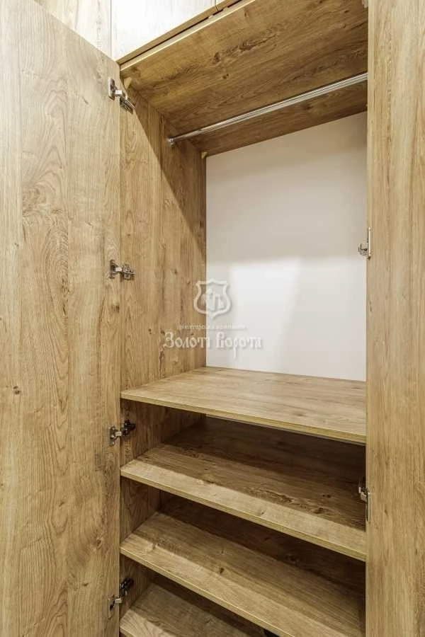 1-room apartment for sale 36.66 m², Dniprovska embankment, 17k