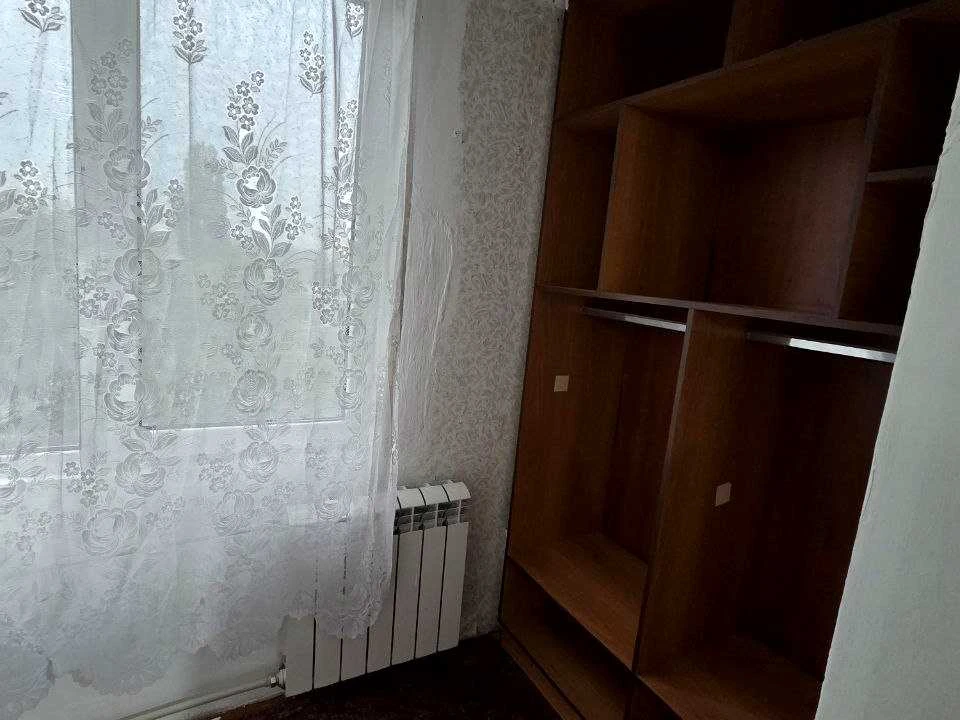 Квартира. Одеса, Середньофонтанська вул.