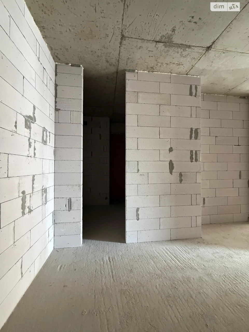 Apartment for Sale: Center