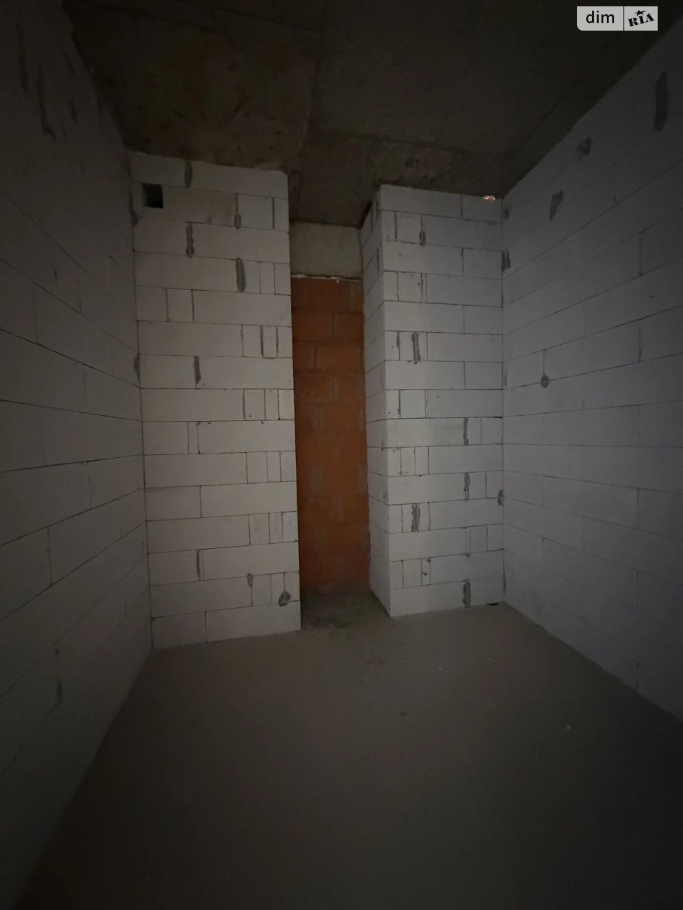 Apartment for Sale: Center