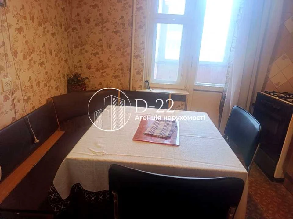 Квартира. Київ, Серж Лифаря вул.