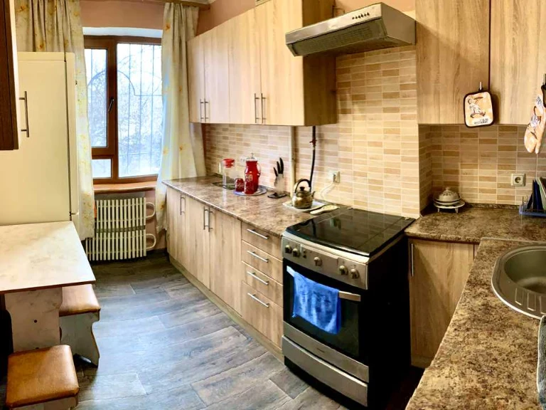 Apartment. Dnipro, Stabnyy Prospekt