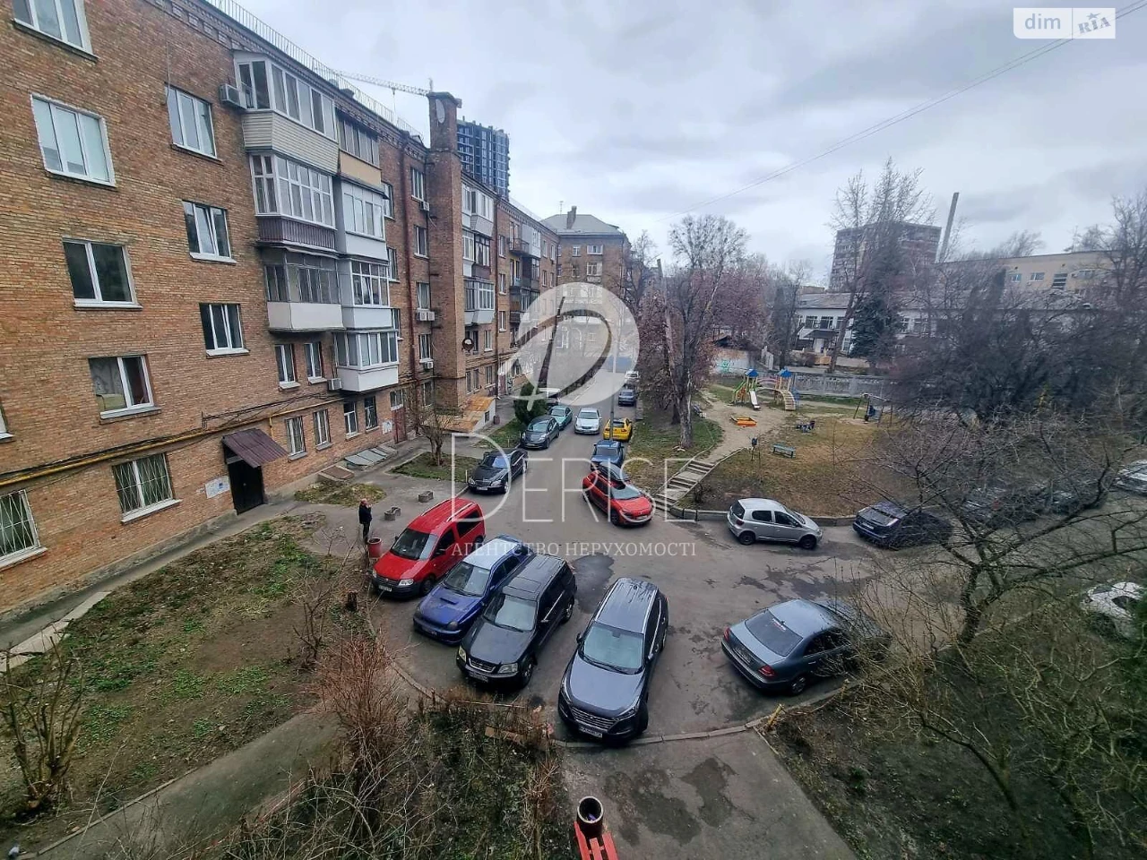 Apartment for Sale in Шевchenkivsky