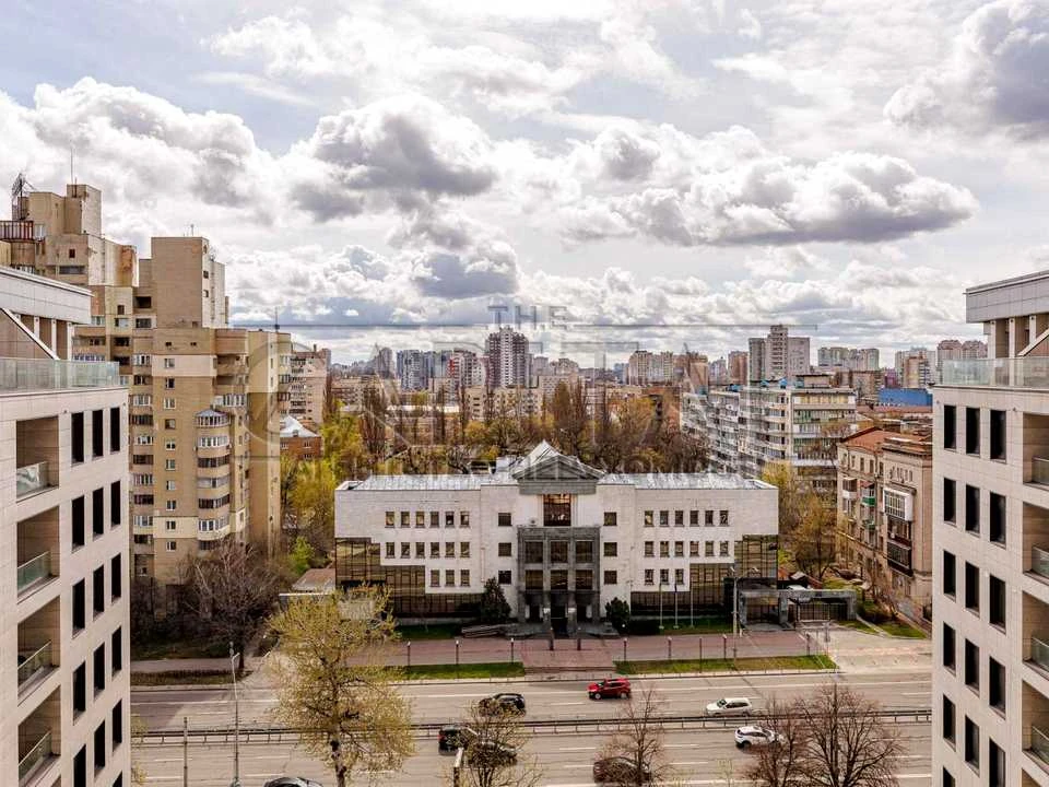 Квартира. Київ, Берестейський проспект