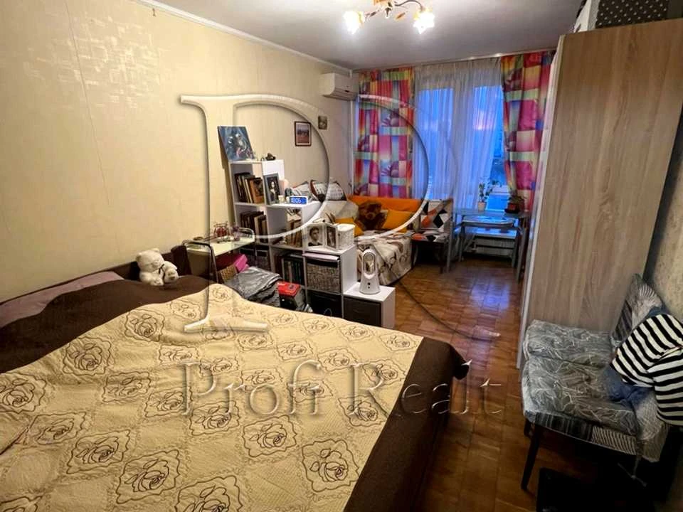 Apartment. Beresnyak Street, Kyiv