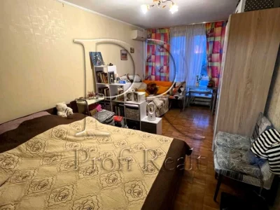 Apartment. Beresnyak Street, Kyiv
