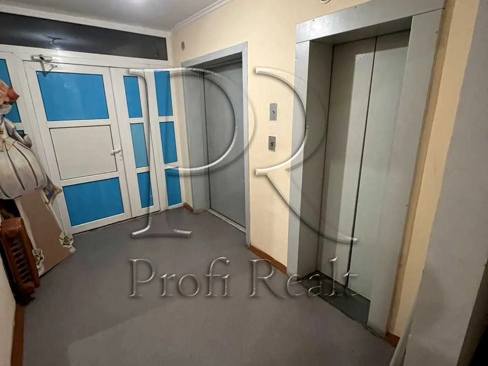 Apartment. Beresnyak Street, Kyiv