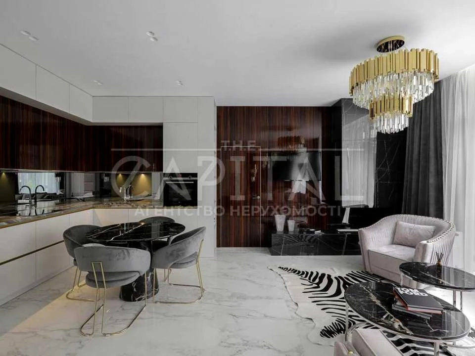 Apartment. Kyiv, Saperne Pole st.