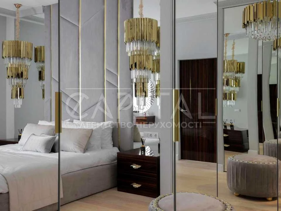 Apartment. Kyiv, Saperne Pole st.