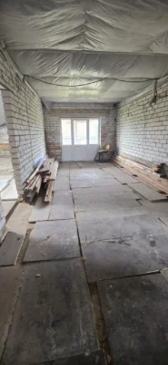 Продается большой дом для вашего ремонта.
