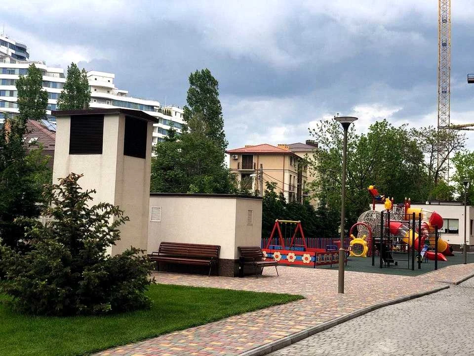 Apartment. Odessa, Literaturnaya Street