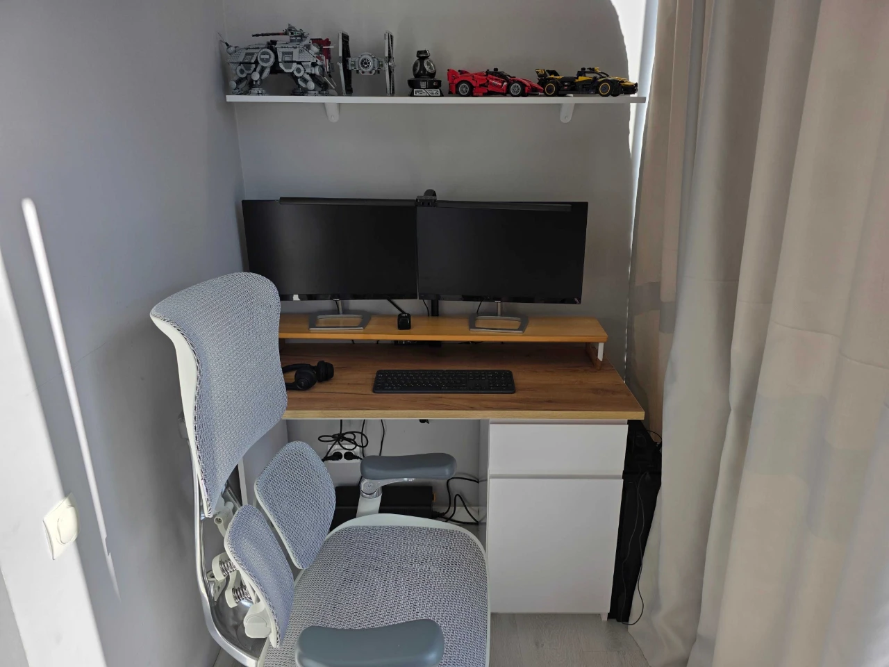 Sale of a 2-bedroom apartment in the "Lipki" residential complex