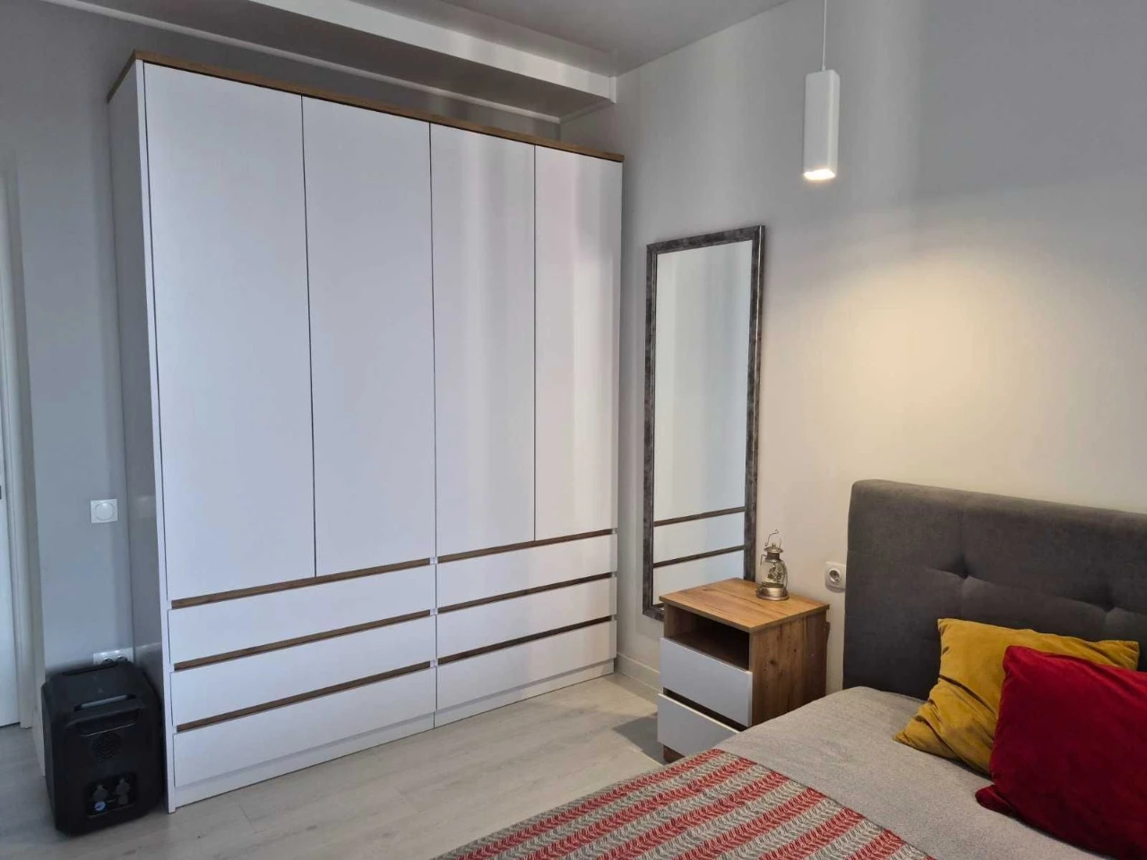Sale of a 2-bedroom apartment in the "Lipki" residential complex