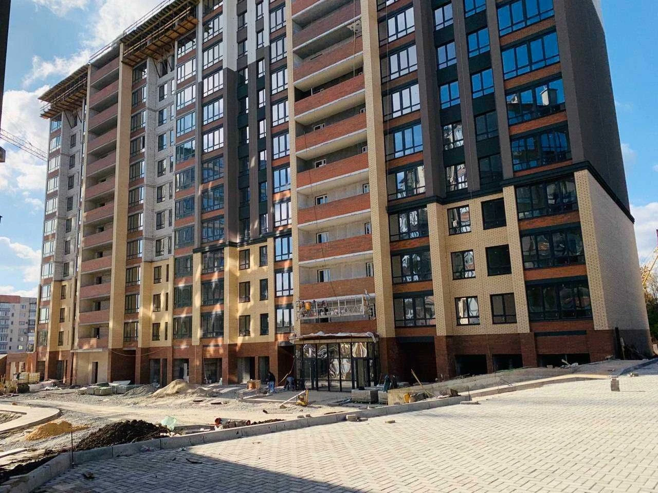 Квартира в ЖК Grand City Dombровский 2/2