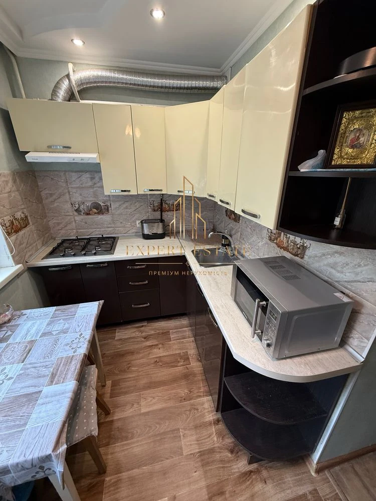 For Sale 1-bedroom apartment. Odessa.  Gagarin Avenue!