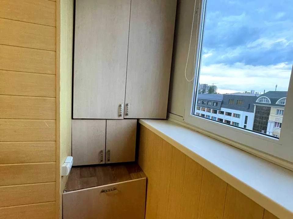Apartment. Zagoryvska St, Kyiv