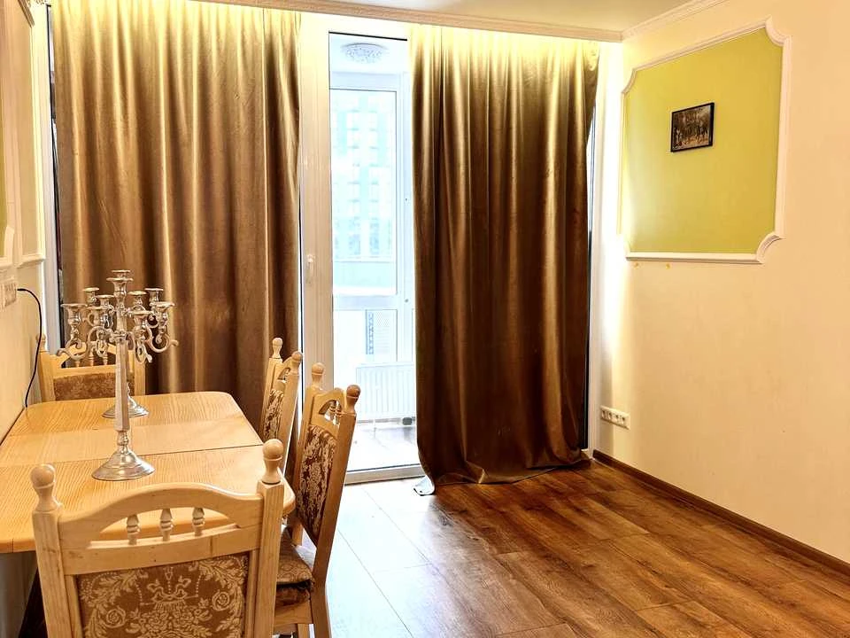 Apartment. Zarychna st. Kyiv